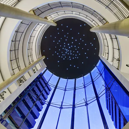 Unahotels Hotel