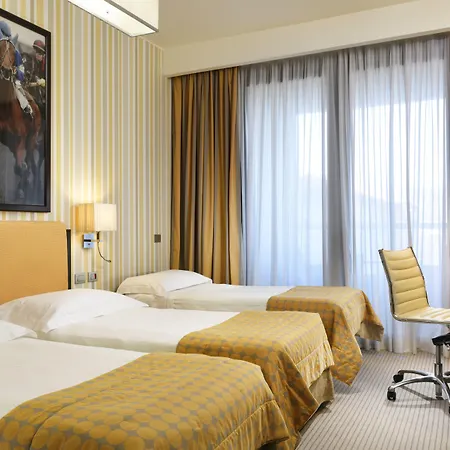 Unahotels 4* Varese