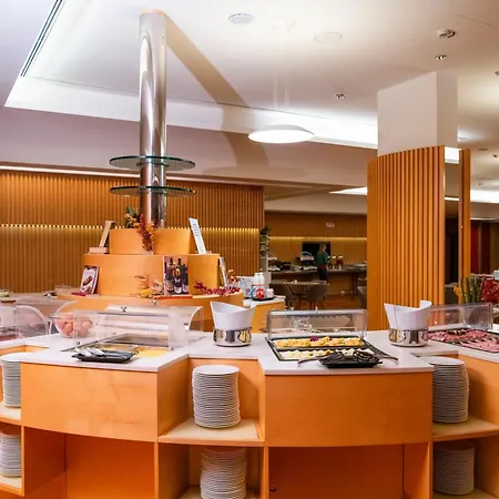 Unahotels Hotel