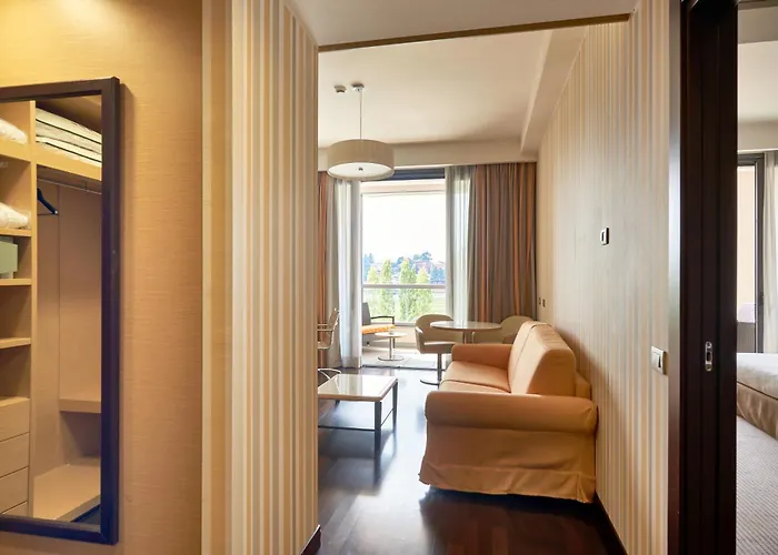 Unahotels 酒店 瓦雷泽